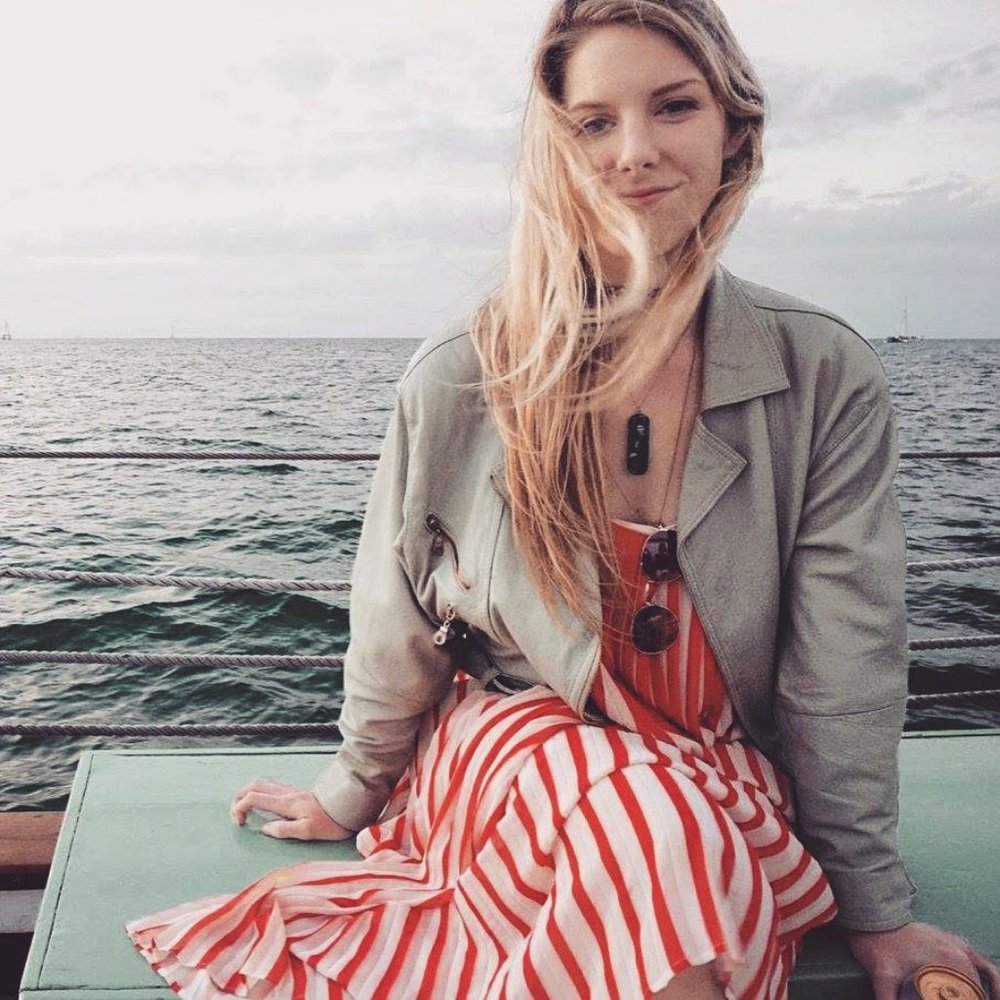 Meet your Posher, Emily